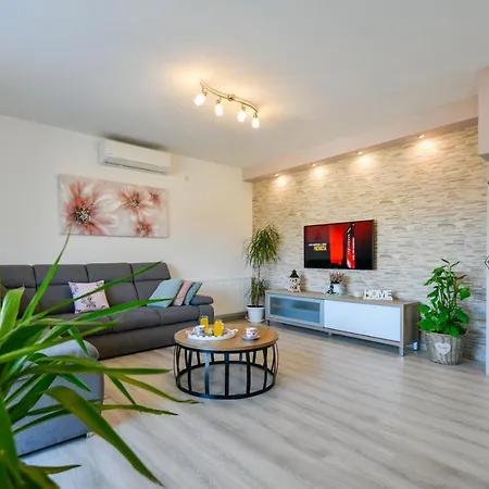 Ctim260 Modern Decorated With Private Pool Вилла